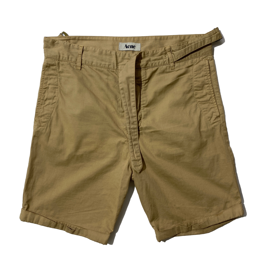Acne biege chinos shorts
